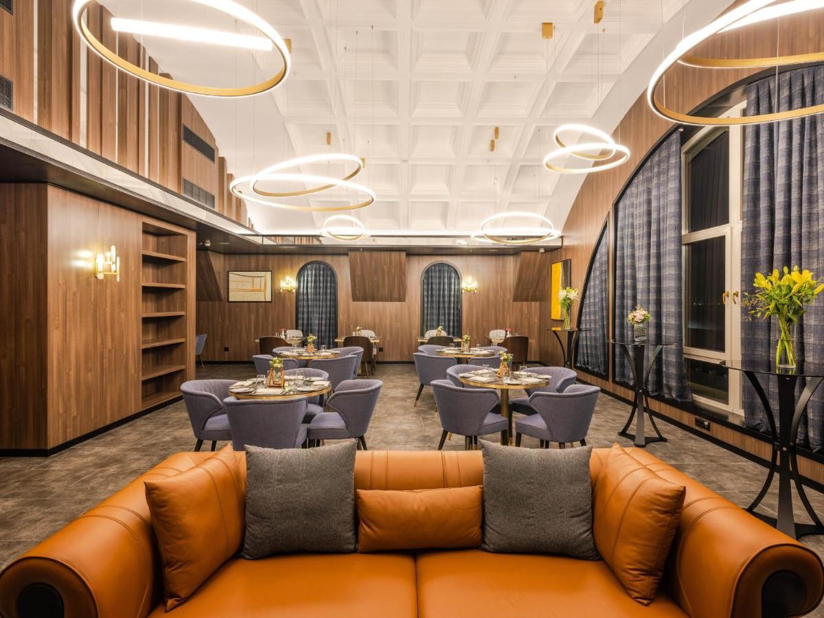 Intercontinental By Ihg 5*