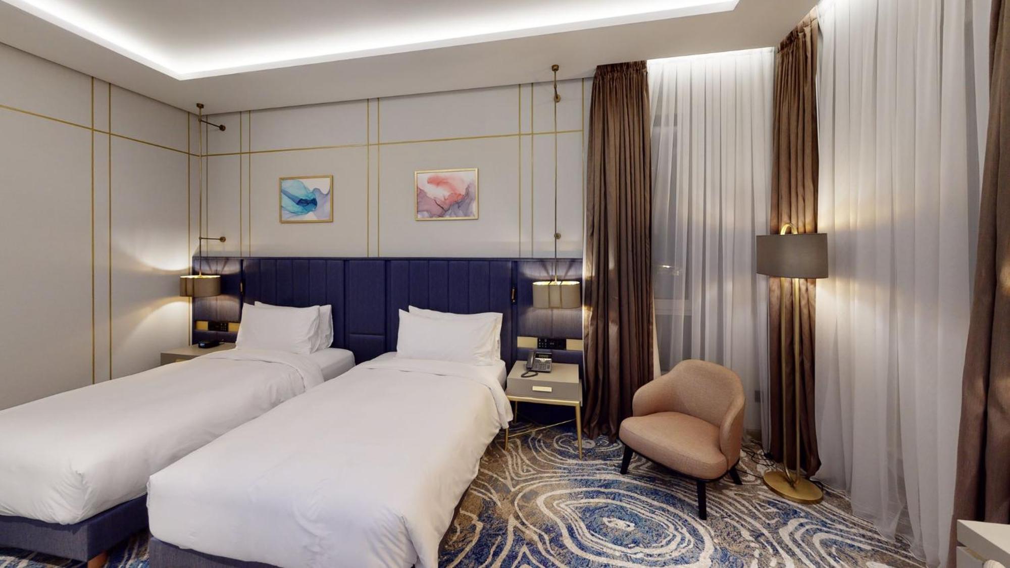 Intercontinental By Ihg 5*