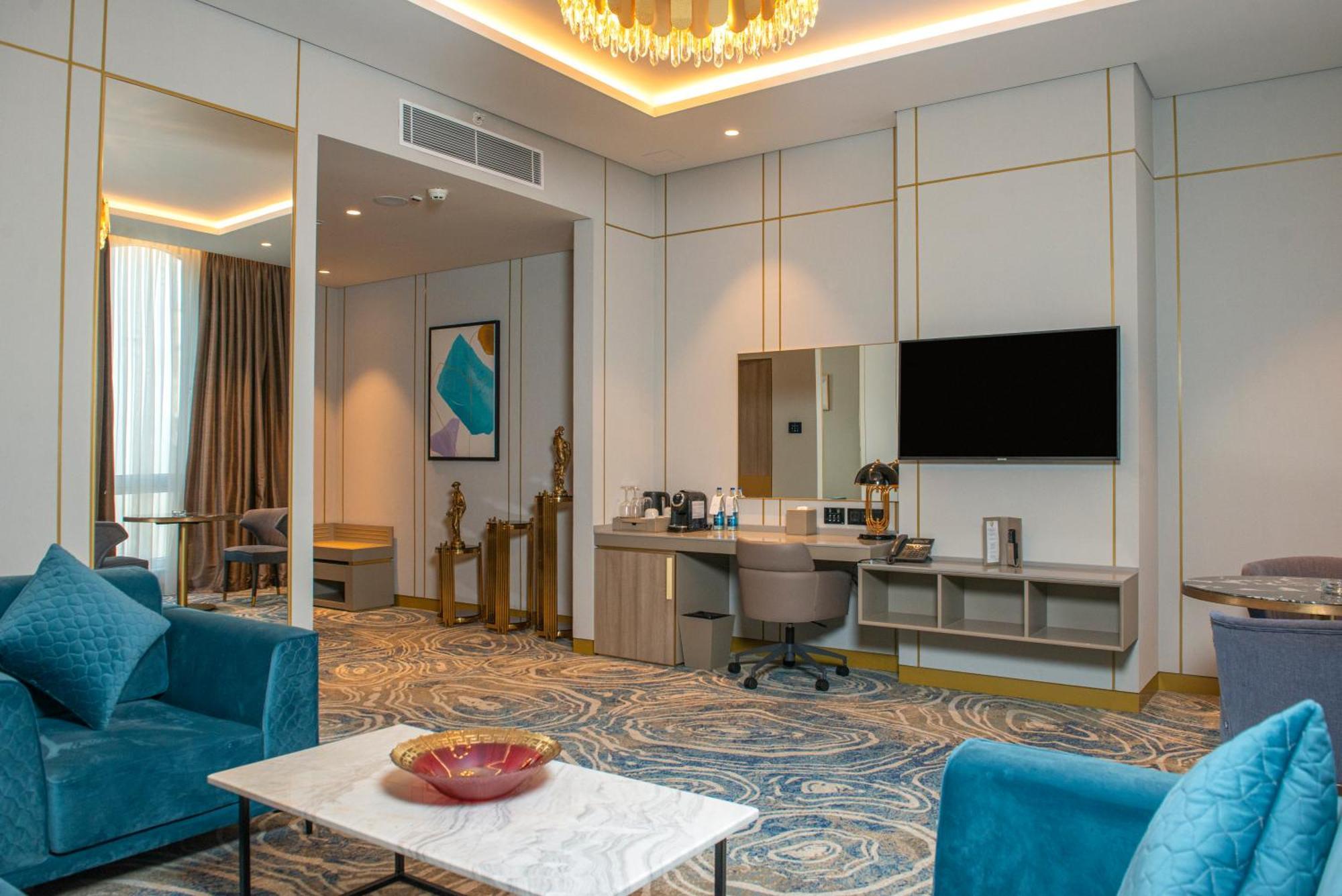 Intercontinental By Ihg Hotel